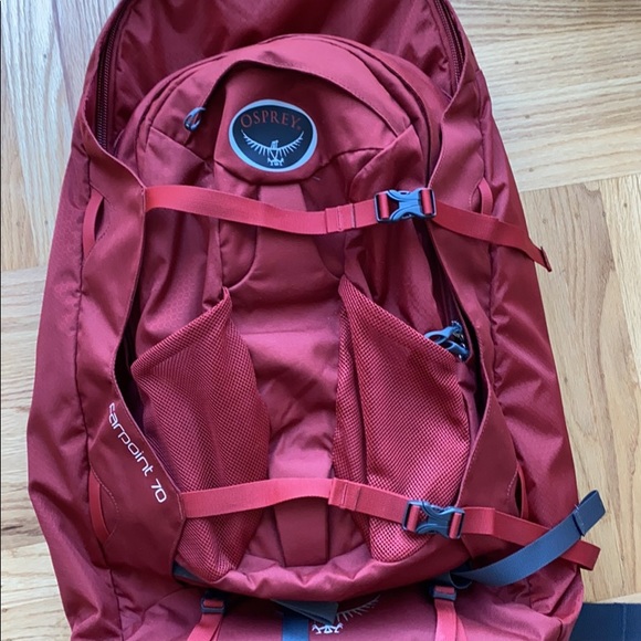 OSPREY Handbags - Osprey Farpoint 70 Travel Pack in Jasper Red